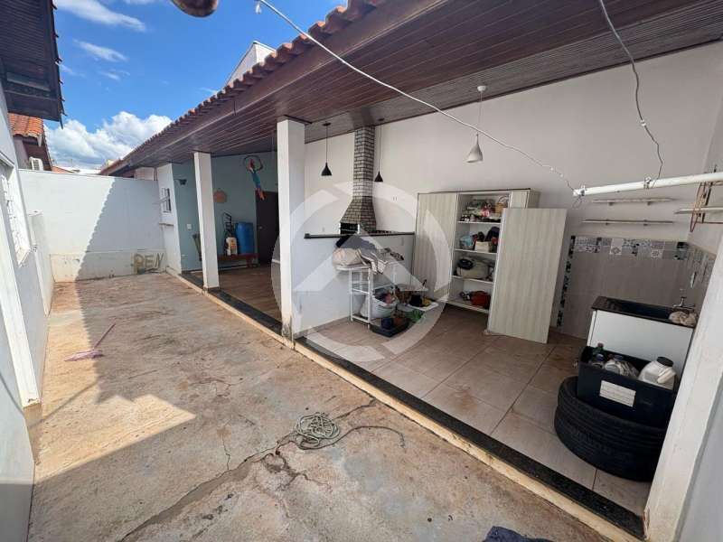 Casa à Venda no bairro Centro em Araraquara imagem 7