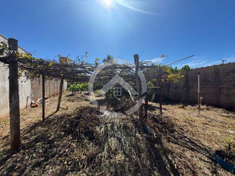Terreno à Venda no bairro Jardim Maria Luiza 2 em Jaú imagem 1