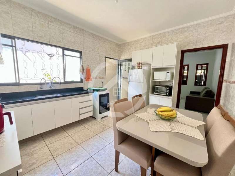 Casa à Venda no bairro Jardim América em Jaú imagem 2