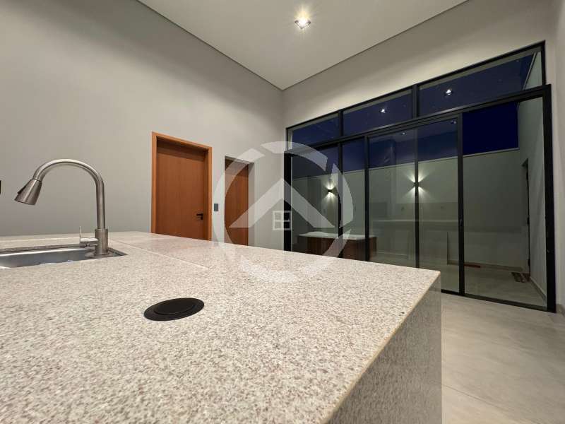 Casa à Venda no bairro Condomínio Bela Vista II em Jaú imagem 4