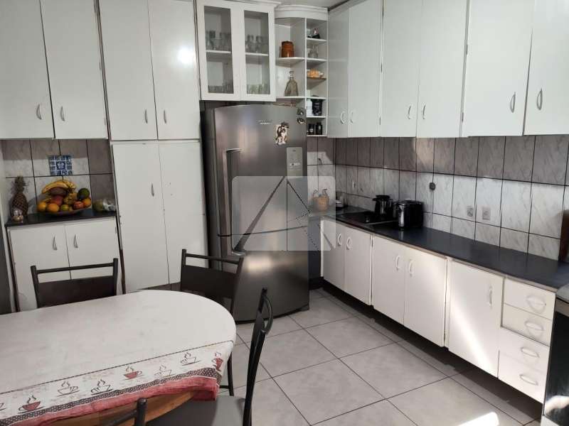 Casa à Venda no bairro Jardim Nova Jaú em Jaú imagem 1
