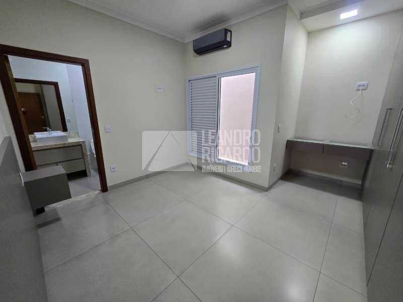 Casa à Venda no bairro Jardim Parati em Jaú imagem 13