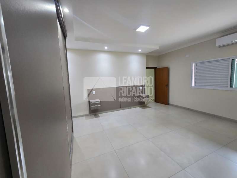 Casa à Venda no bairro Jardim Parati em Jaú imagem 17