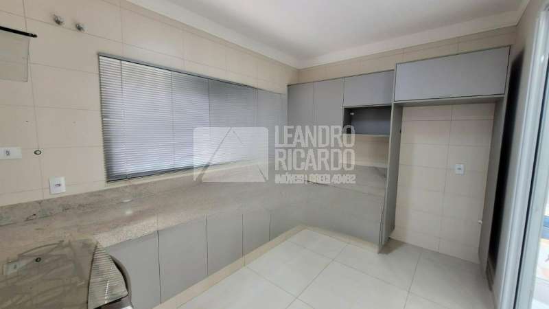 Casa à Venda no bairro Jardim Alvorada em Jaú imagem 5