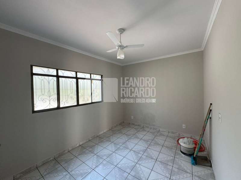 Casa à Venda no bairro Vila Maria em Jaú imagem 4