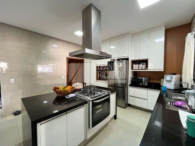 Casa à Venda no bairro Jardim Alvorada II em Jaú imagem 1