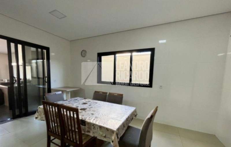 Casa à Venda no bairro Jardim Alvorada II em Jaú imagem 5