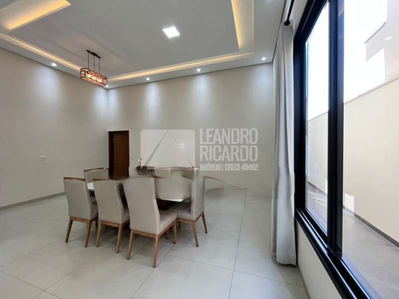 Casa à Venda no bairro Jardim Alvorada II em Jaú imagem 2