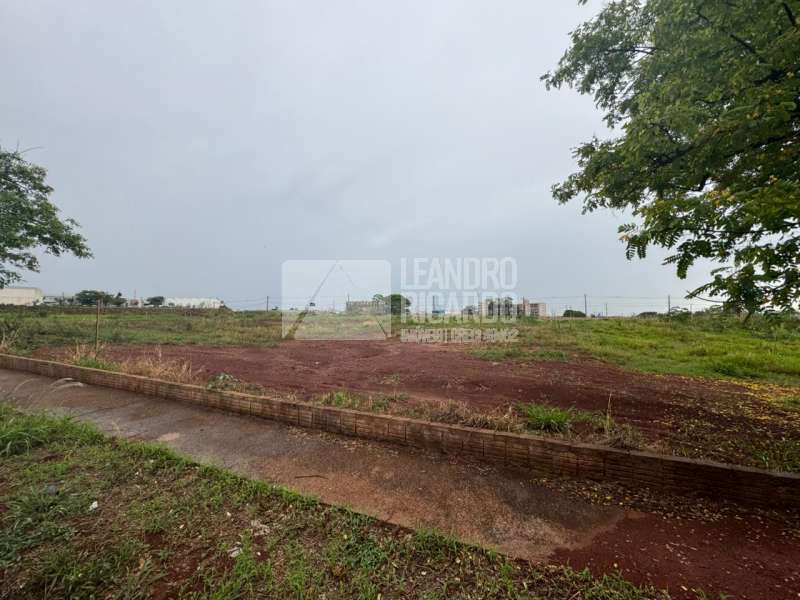 Terreno à Venda no bairro Quinta da Colina em Jaú imagem 1