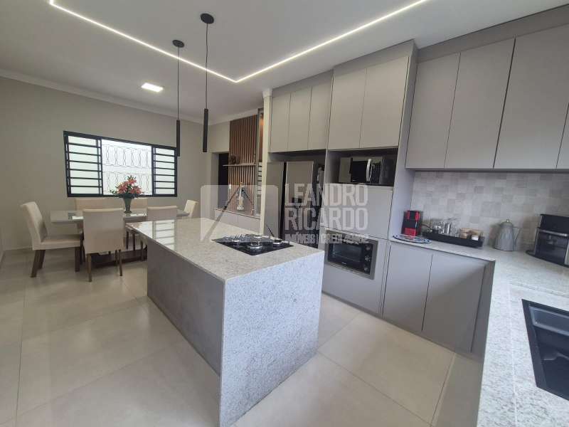Casa à Venda no bairro Jardim Carolina em Jaú imagem 4