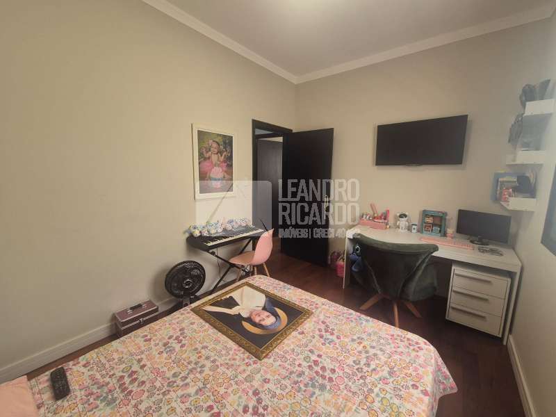 Casa à Venda no bairro Jardim Carolina em Jaú imagem 16