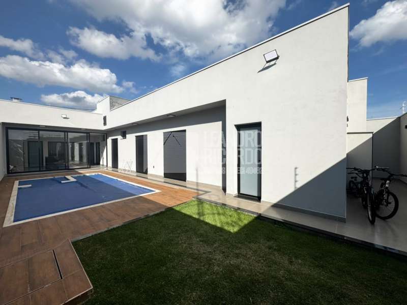 Casa à Venda no bairro Jardim Juliana em Jaú imagem 0